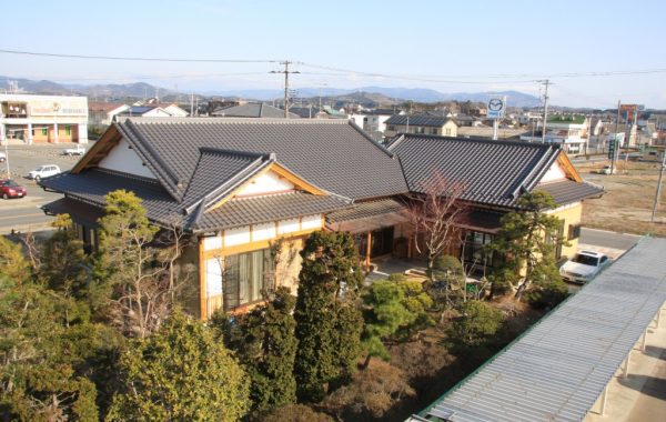 二世帯入母屋造りの家～錦町Ｏ様邸